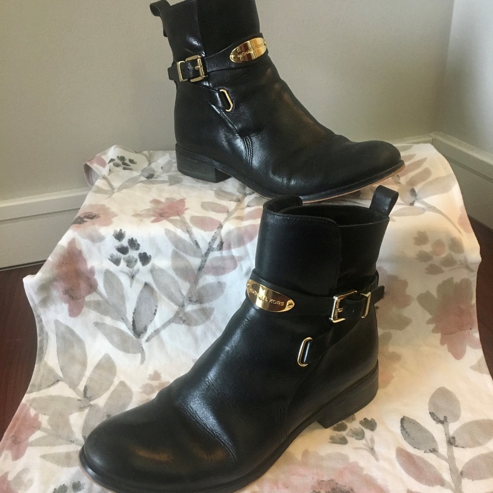 Michael Kors Arley Leather Ankle Boot Black 7.5